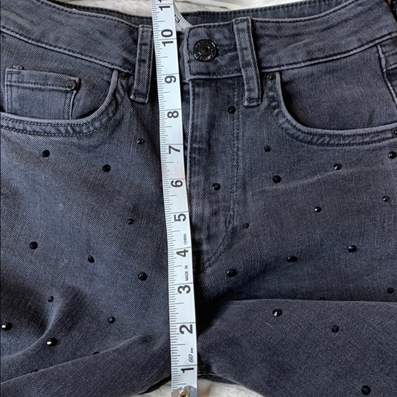 & DENIM•JEANS - Picture 10 of 16